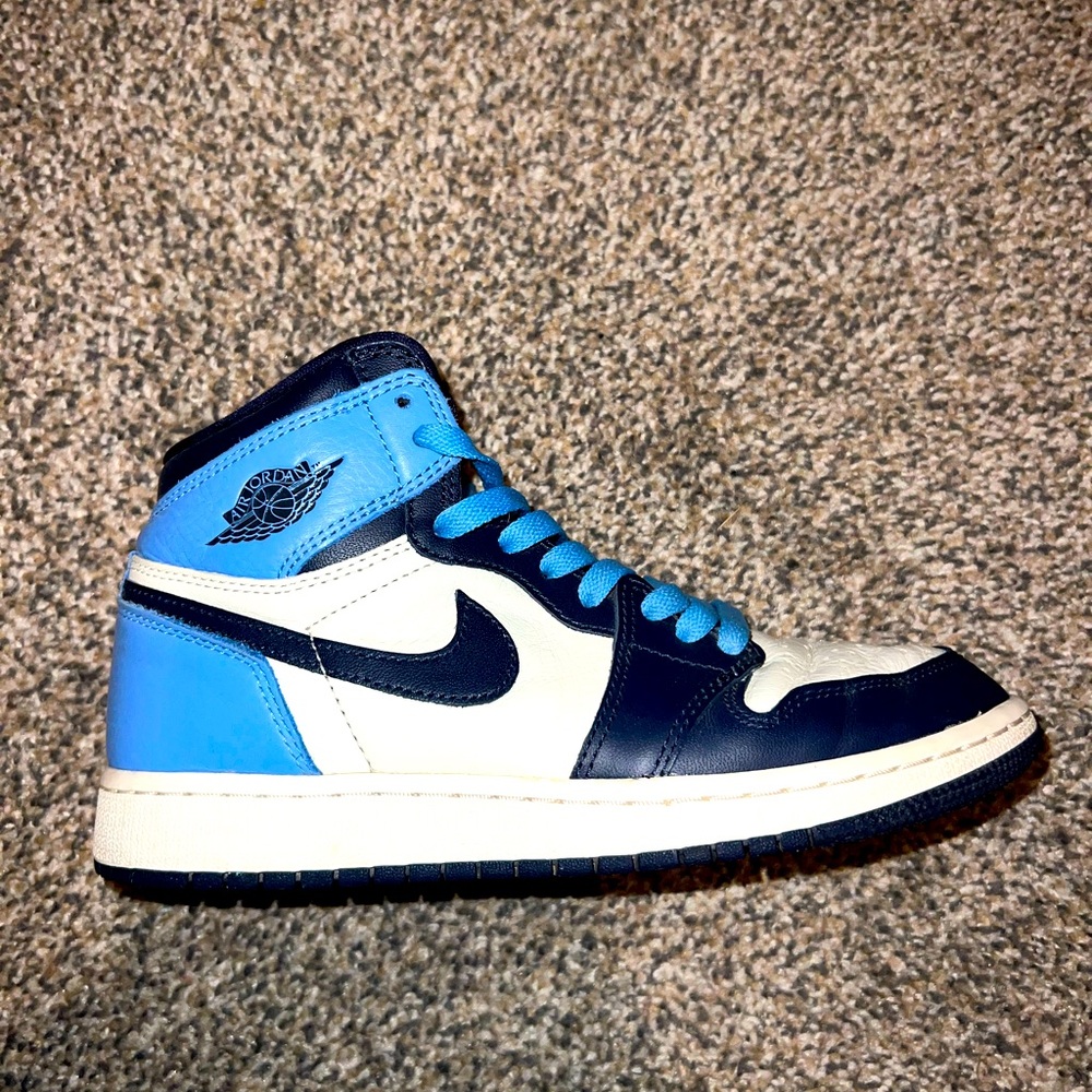 Jordan 1 Retro High OG UNC Obsidian - Youth 4.5 or Womens 6